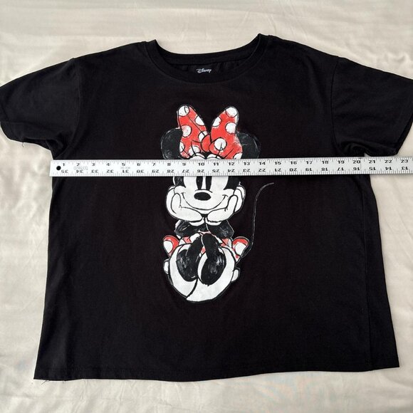 Minnie Mouse Disney Black Tee. - Picture 4 of 5